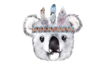 Sienas uzlīme bērniem – akvareļu koala indiāņu stilā ar spalvu rotu galvā bērnistabas interjera dekorēšanai.